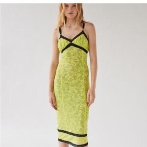 URBAN OUTFITTERS Olivia Mesh lace midi dress